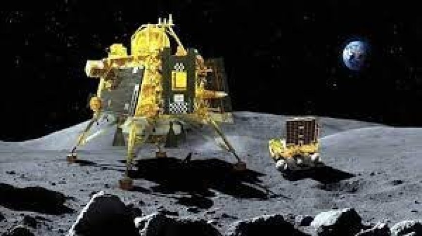 Chandrayaan 3 Latest Update : चांद की सैर सपाट पर निकला प्रज्ञान रोवर, ISRO ने ट्वीट कर अहम सूचना की साझा